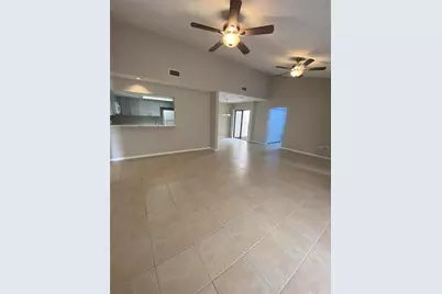 1880 N Crystal Lake Drive #3, Lakeland, FL 33801 - Photo 9