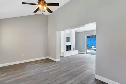 5039 Jamaica Circle #10, Orlando, FL 32808 - Photo 9