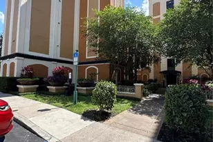 12527 Floridays Resort Dr, Orlando, FL 32821 - Photo 9