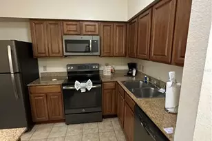 12527 Floridays Resort Dr, Orlando, FL 32821 - Photo 11