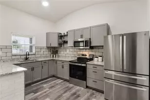 1341 W Belmar St, Lakeland, FL 33815 - Photo 7