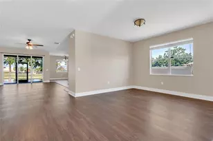 6412 Coquina Island Cove, Apollo Beach, FL 33572 - Photo 3