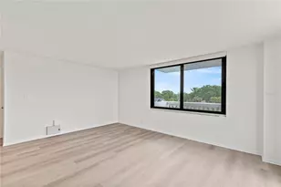 400 E Colonial Dr, Orlando, FL 32803 - Photo 13