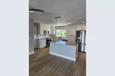 5325 Cocoa Court, Cape Coral, FL 33904 - Photo 3