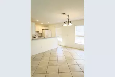 249 Owenshire Circle, Kissimmee, FL 34744 - Photo 5