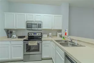 8502 Crystal Cove Loop, Kissimmee, FL 34747 - Photo 3