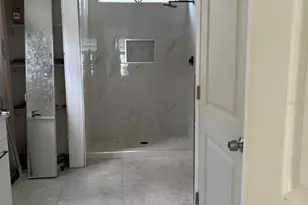 233 Red Maple Dr, Kissimmee, FL 34743 - Photo 3