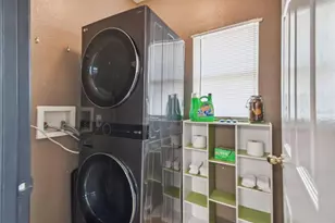 401 Magpie Ct, Kissimmee, FL 34759 - Photo 9