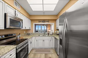 104 Surfview Dr, Palm Coast, FL 32137 - Photo 3