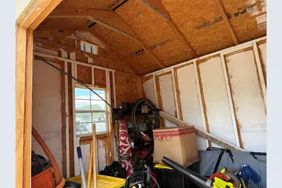 2826 NE 104th Avenue, Silver Springs, FL 34488 - Photo 13