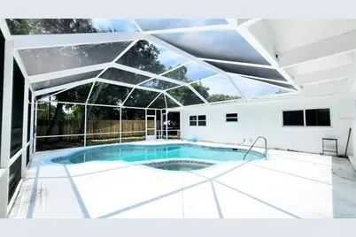 1715 York Court, Fort Pierce, FL 34982 - Photo 3