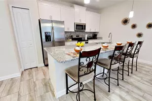3083 Tom Sawyer Dr, Kissimmee, FL 34746 - Photo 7