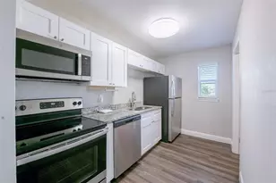 4226 Kelly Miller Ct, Orlando, FL 32811 - Photo 13