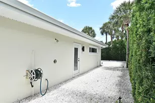 507 N Peninsula Ave, New Smyrna Beach, FL 32169 - Photo 45