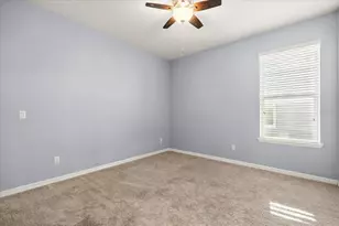 3925 Green Sabal Dr, Orlando, FL 32824 - Photo 21