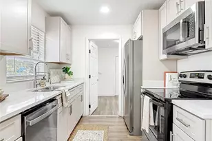 1307 Jean Ct, Eustis, FL 32726 - Photo 11