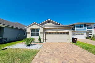 2456 Varenna Loop, Kissimmee, FL 34741 - Photo 3