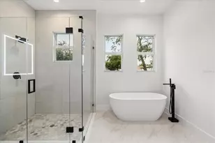 4528 Yorkshire Ln, Kissimmee, FL 34758 - Photo 9