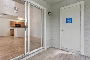 6088 Westgate Dr, Orlando, FL 32835 - Photo 15