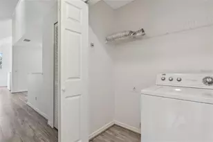 6088 Westgate Dr, Orlando, FL 32835 - Photo 17