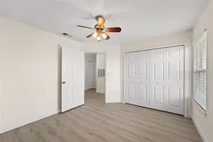 5447 Vineland Rd, Orlando, FL 32811 - Photo 21