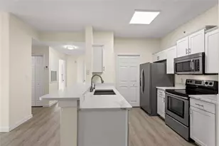 5447 Vineland Rd, Orlando, FL 32811 - Photo 11