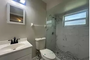 9908 Sweepstakes Ln, Orlando, FL 32837 - Photo 9