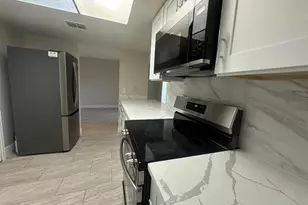 9908 Sweepstakes Ln, Orlando, FL 32837 - Photo 5