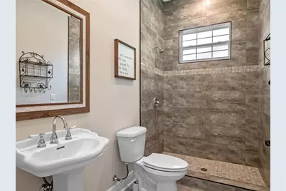 20199 Sweetwood Lane, Clermont, FL 34715 - Photo 33