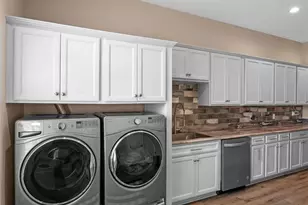 20199 Sweetwood Ln, Clermont, FL 34715 - Photo 41