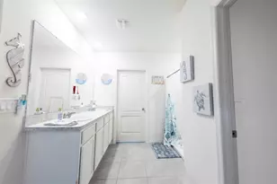 2752 Grand Central Ave, Tavares, FL 32778 - Photo 21