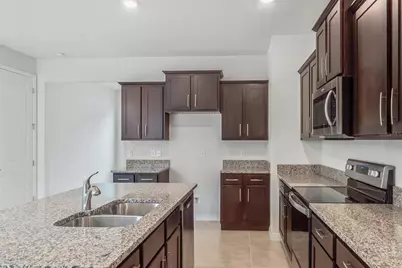 3975 Kennebunk Loop, Mount Dora, FL 32757 - Photo 3