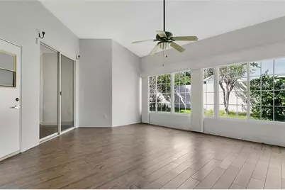 7900 Saint Giles Place, Orlando, FL 32835 - Photo 9