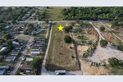 5645 Johnson Avenue E, Haines City, FL 33844 - Photo 3