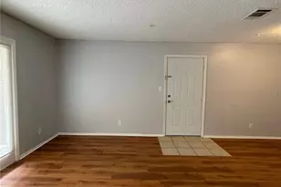 238 Afton Square, Altamonte Springs, FL 32714 - Photo 5