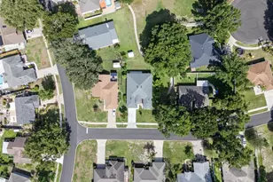 2710 Autumn Ln, Eustis, FL 32726 - Photo 37