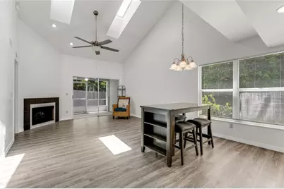 950 Vanessa Court #F, Port Orange, FL 32127 - Photo 3