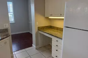 860 N Orange Ave, Orlando, FL 32801 - Photo 39