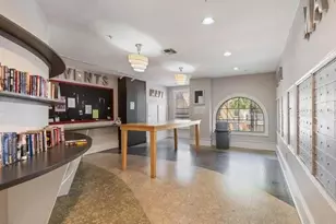 860 N Orange Ave, Orlando, FL 32801 - Photo 11