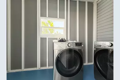 5141 Oakland Hills Avenue, Sarasota, FL 34234 - Photo 19