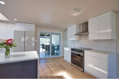 1933 Oregon Trail, Englewood, FL 34224 - Photo 9