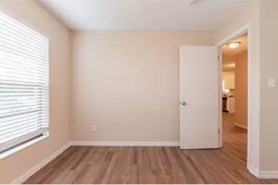 4267 Kirkland Boulevard, Orlando, FL 32811 - Photo 13