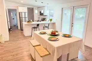 4804 Rustic Ct E, Lakeland, FL 33810 - Photo 5