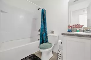 3206 Water Sprite St, Orlando, FL 32808 - Photo 11