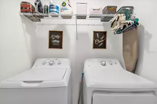 3206 Water Sprite St, Orlando, FL 32808 - Photo 15