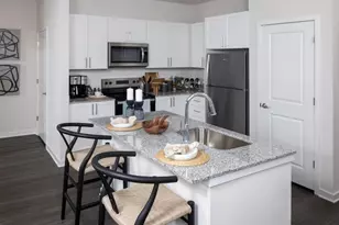 1320 Caprice Dr, Lakeland, FL 33811 - Photo 17