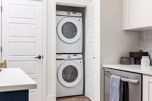 5127 W Tyson Ave, Tampa, FL 33611 - Photo 25