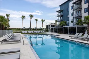 5127 W Tyson Ave, Tampa, FL 33611 - Photo 5