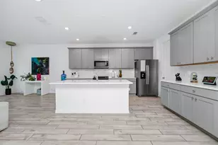 652 Benoi Dr, Davenport, FL 33896 - Photo 5