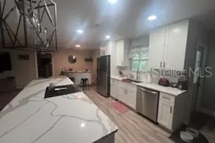 510 Barber St SE, Palm Bay, FL 32909 - Photo 3